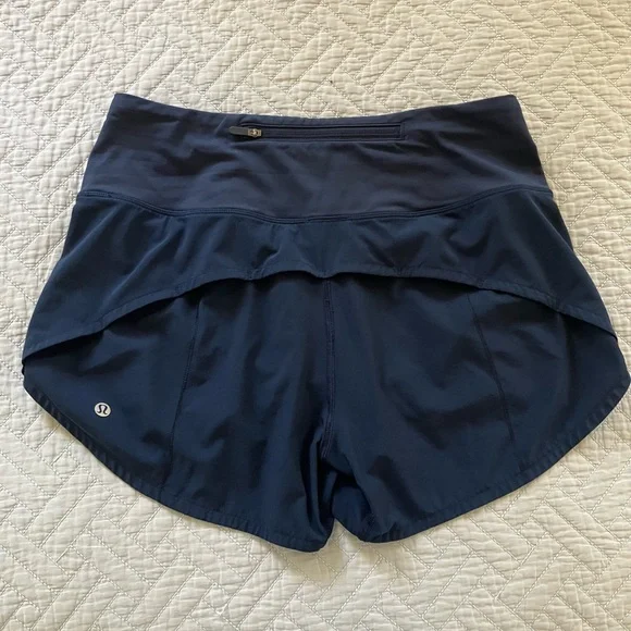 Lululemon speed up high rise shorts - Picture 4 of 6